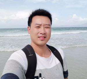 【感動青峰人物第二期】奉獻(xiàn)青峰，無怨無悔 ——感動青峰人物之劉磊建
